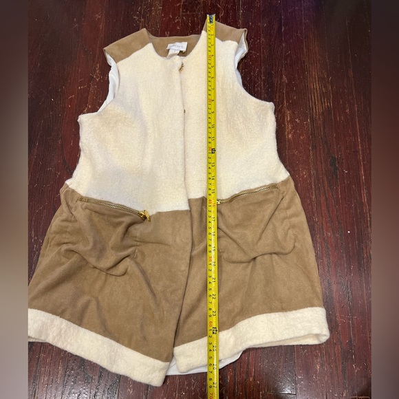 White wool and brown suede vest - Picture 7 of 8